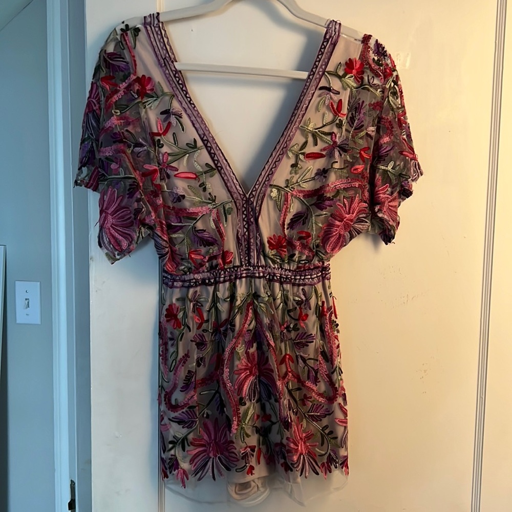 Selfie Leslie Romper - Size XS